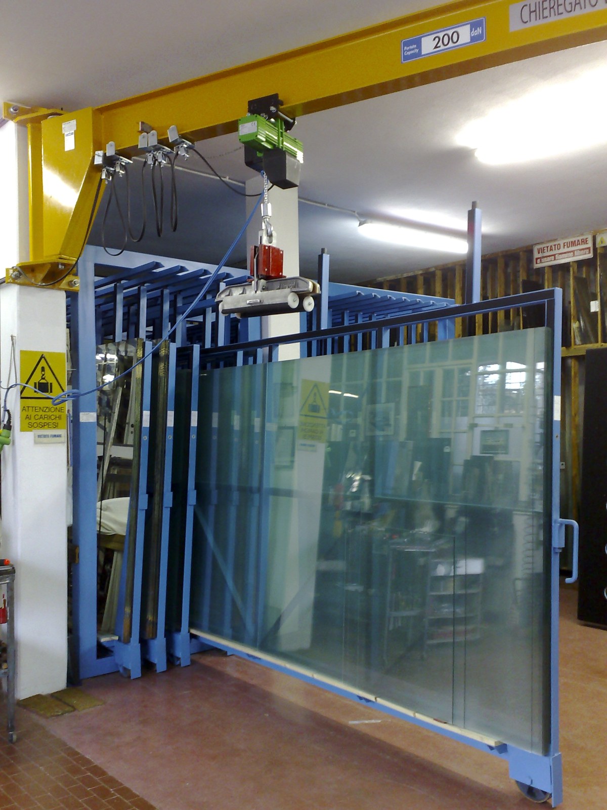 Schiavo CLV Manual Glass Storage System with Extractible Racks